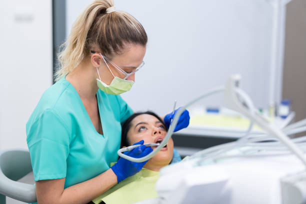 Best Emergency Tooth Extraction in Rossville, GA